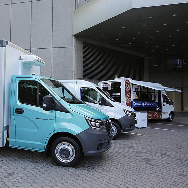 ГАЗ показал новые фургоны для бизнеса