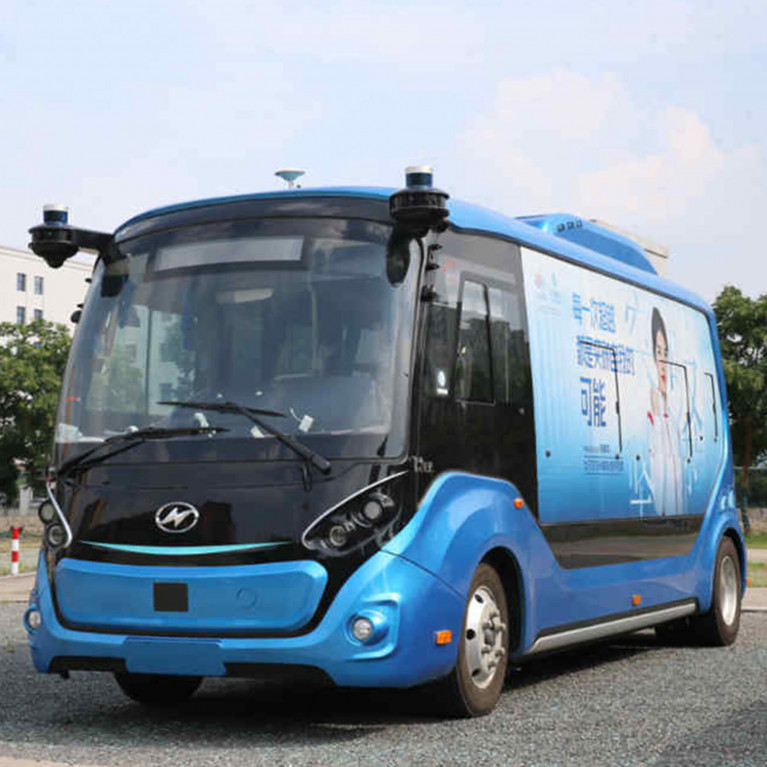 Беспилотный электробус из Азии