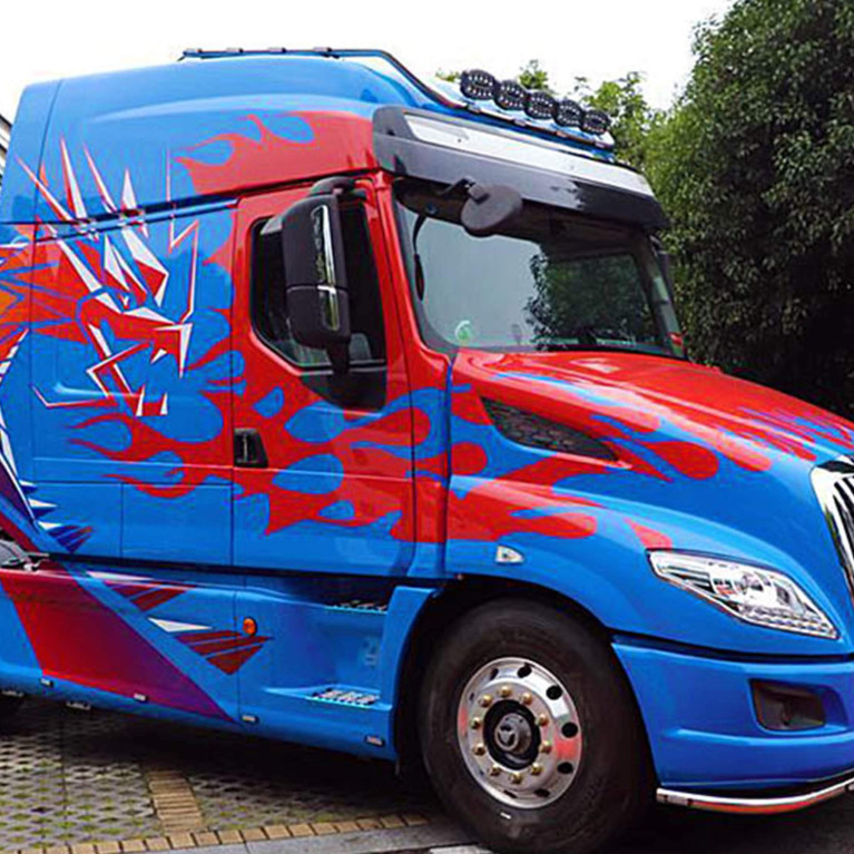 Обновленная версия тягача Chenglong T7L