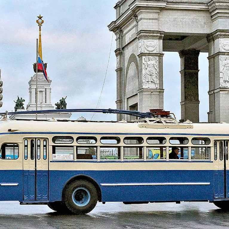 «Press F to pay respects»: В Москве прекратили движение троллейбусы 