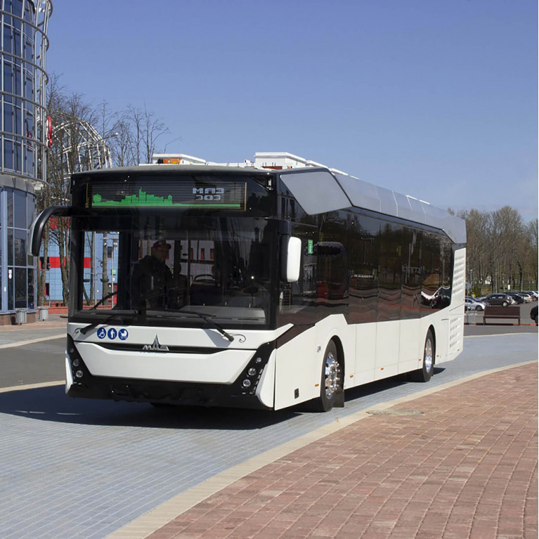 МАЗ показал первый электробус собственного производства